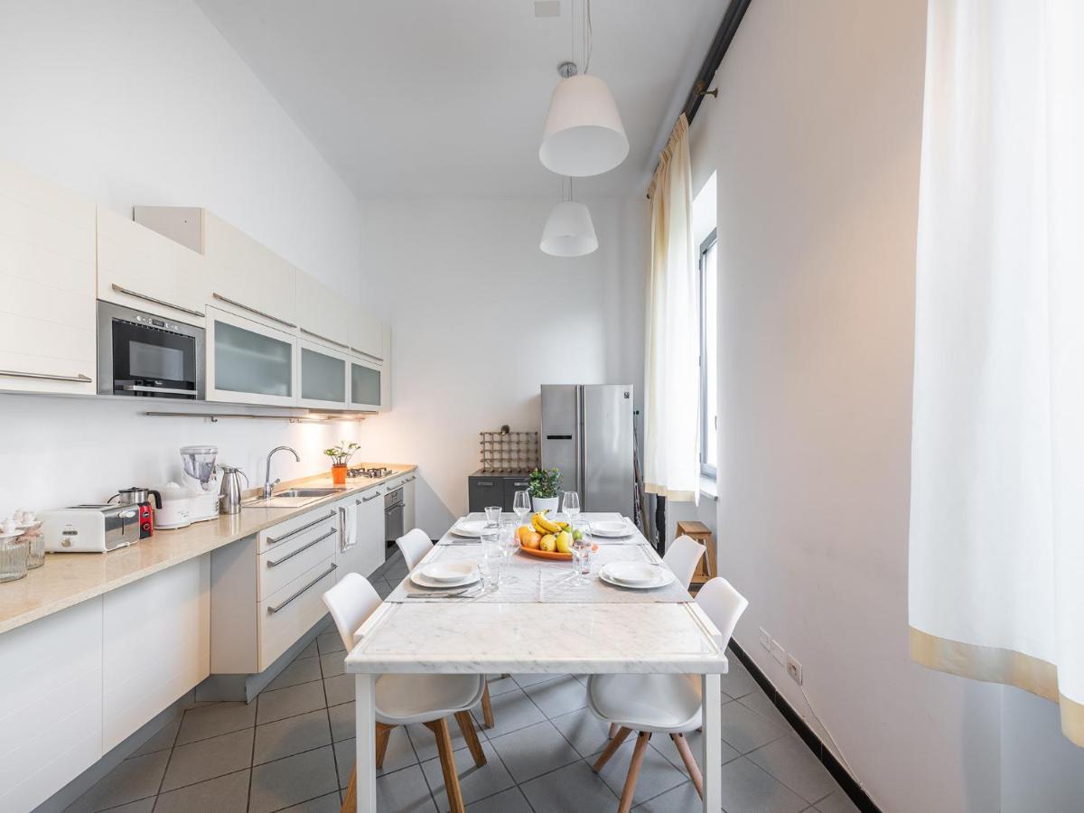 Snob Luxury Suite Каляри Екстериор снимка
