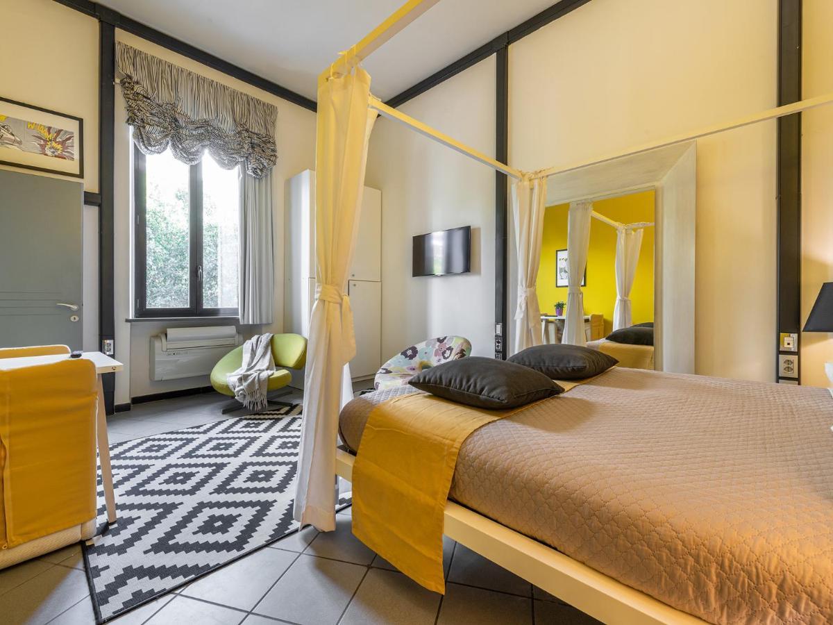 Snob Luxury Suite Каляри Екстериор снимка