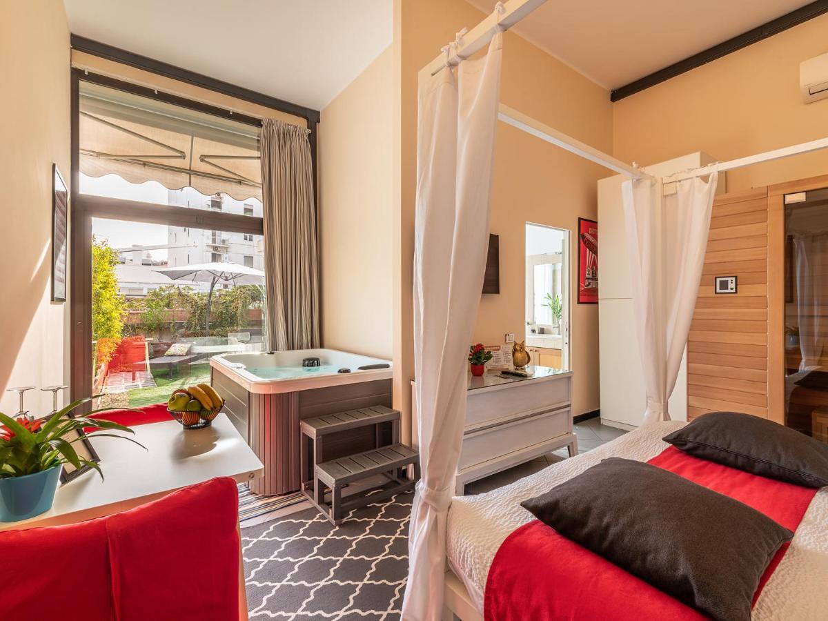 Snob Luxury Suite Каляри Екстериор снимка