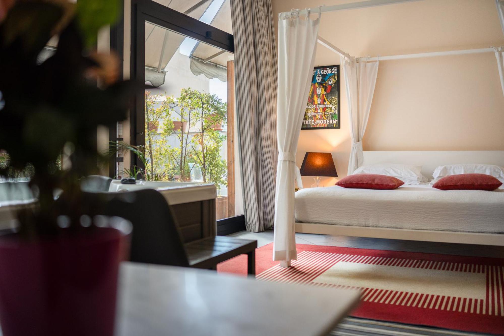 Snob Luxury Suite Каляри Екстериор снимка