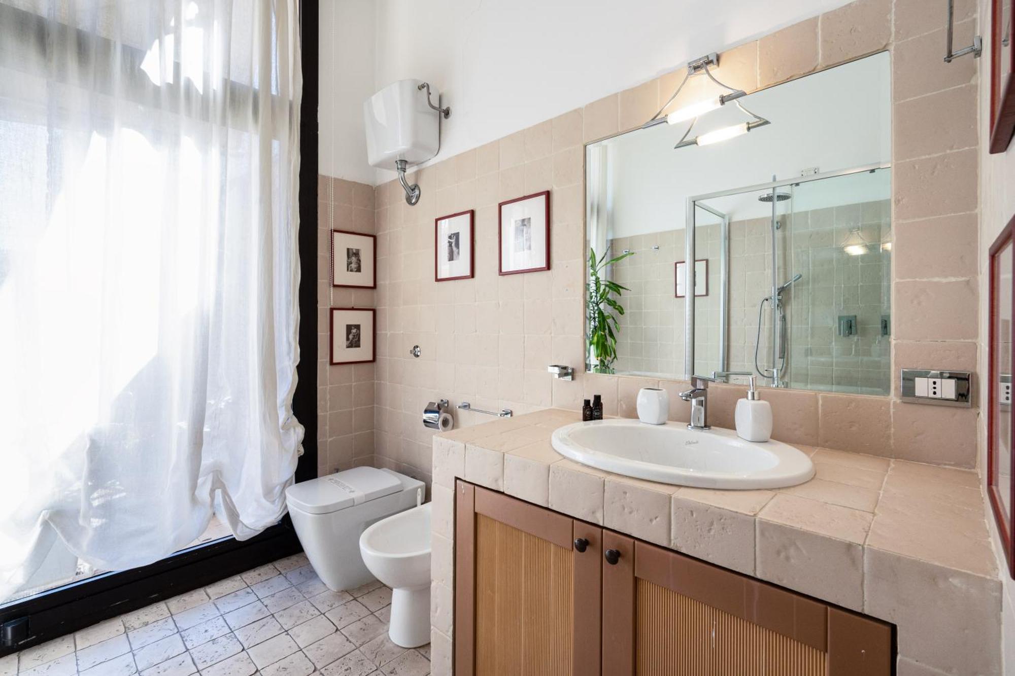 Snob Luxury Suite Каляри Екстериор снимка