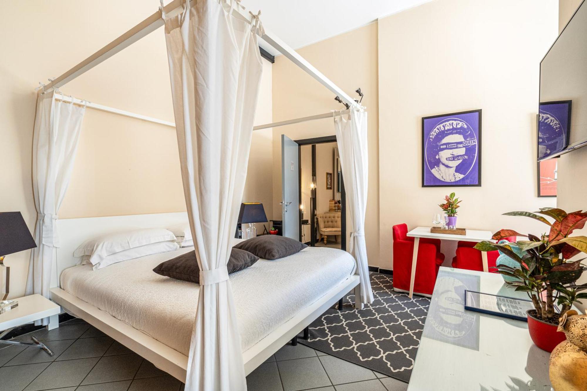 Snob Luxury Suite Каляри Екстериор снимка